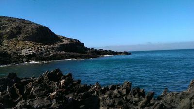 dyra_eid's profile picture. Success always hugs you in private… but failure always slaps you in the public ! that’s life.