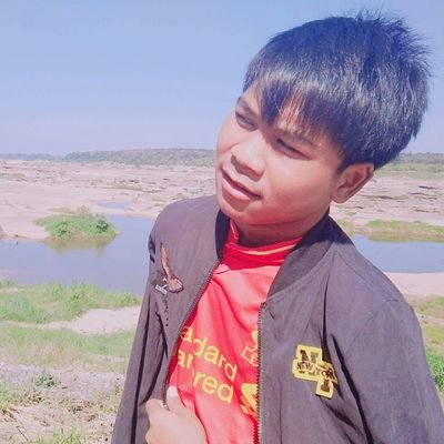 น่ารัก เรียบร้อยพูดน้อย น่ารัก