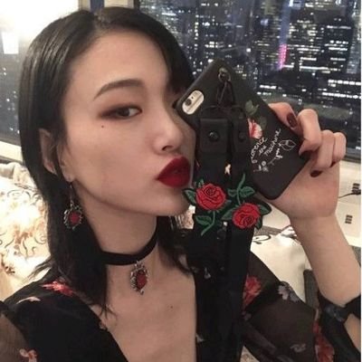 _f__ux_x_0FF__'s profile picture. Reality = Vivid Dream