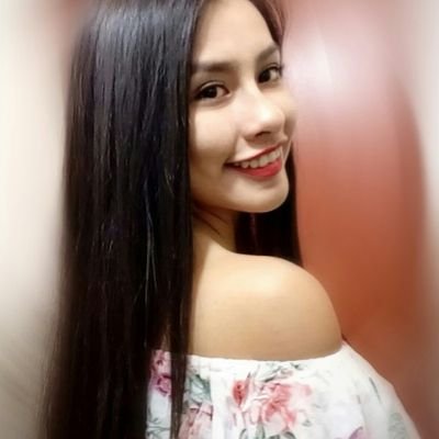 Estudiante de derecho, viajera apasionada y buscador de poesía 🕊