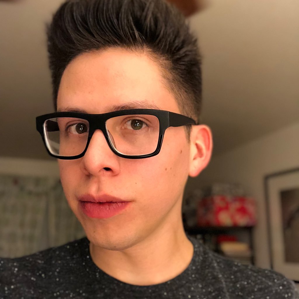 deardominic's profile picture. he/him