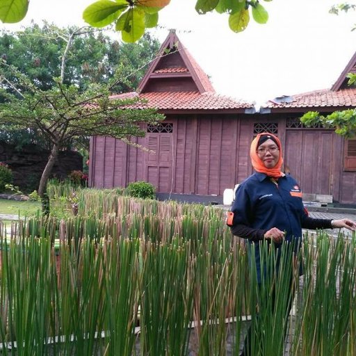 YUNIART69489238's profile picture. Percayalah hari ini akan lebih indah dr yg kemarin Jika kita awali dgn Doa & Senyuman ......