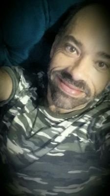 Antonio37679625's profile picture. 100% legal , cariñoso y cuidador de los suyos...