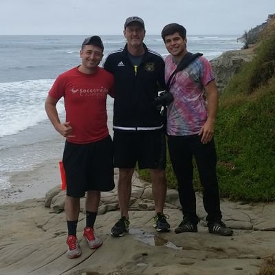 isaiah12two's profile picture. 