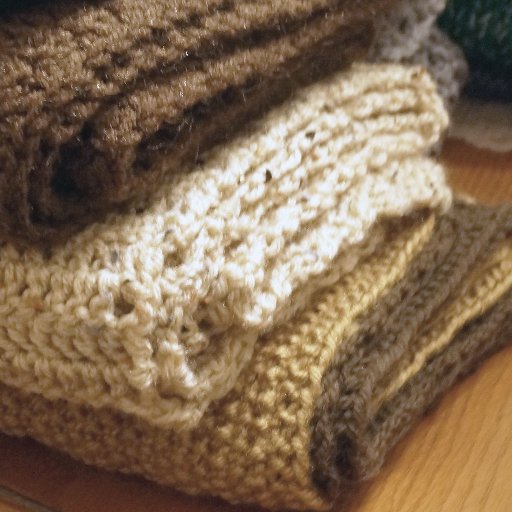 onewarmscarf1's profile picture. Scarves for the homeless.