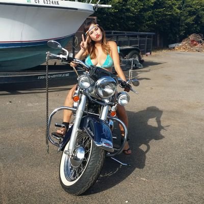 Alyssasparkles's profile picture. 