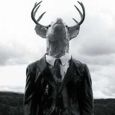 bluesun1025's profile picture. 巴斯特，休曼·巴斯特。