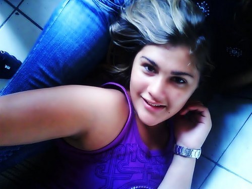 Raiisinhaa's profile picture. 