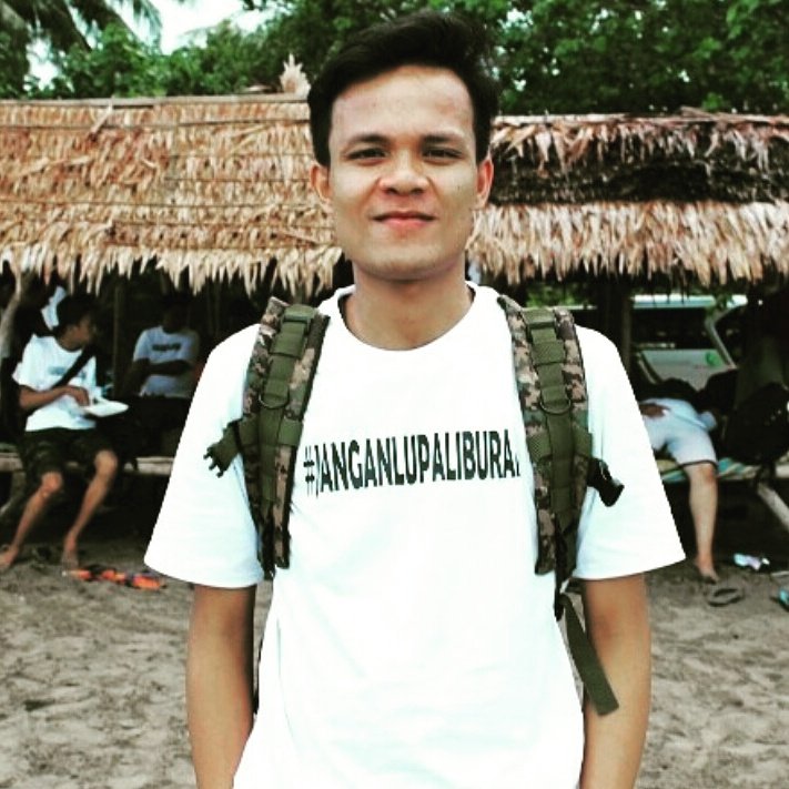 T__Hidayat's profile picture. FOLLOW @futsalindoshop | Cinta itu bukanlah hanya isi dibalik celana dalam. | suka FOLLOW gak suka UNFOLL | Lebih baik frontal dari pada MUNAFIK