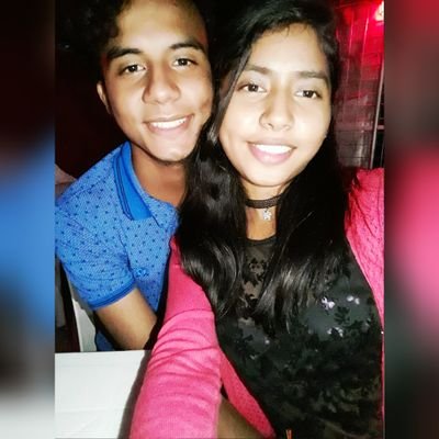 Estoy Estúpidamente Enamorada De Ese Negro...!!!  
Christopher Hernández O ♡♡♡
Gracias Por El Mejor Año *---*
Te Amo Gruñón 😘