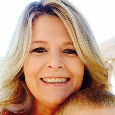 Profile Picture of Diana (@DianaJoWendt) on Twitter