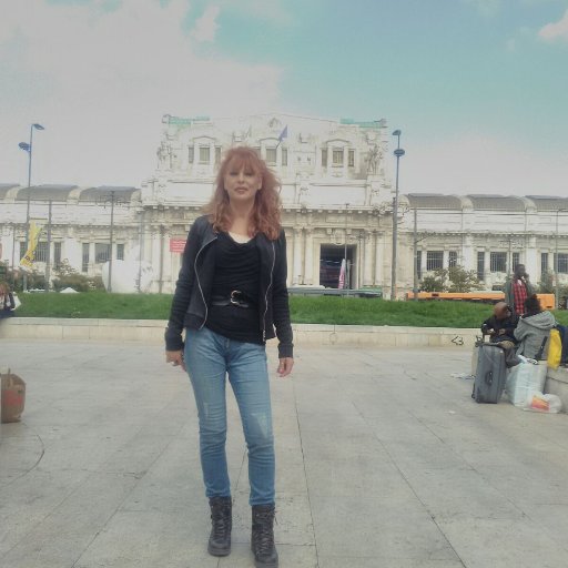 gioviaantonell1's profile picture. Sono di Novara.   Mi occupo di Comunicazione e Marketing,"
 Curiosa, sempre alla ricerca di nuove possibilità ed opportunità per migliorare la mia vita.