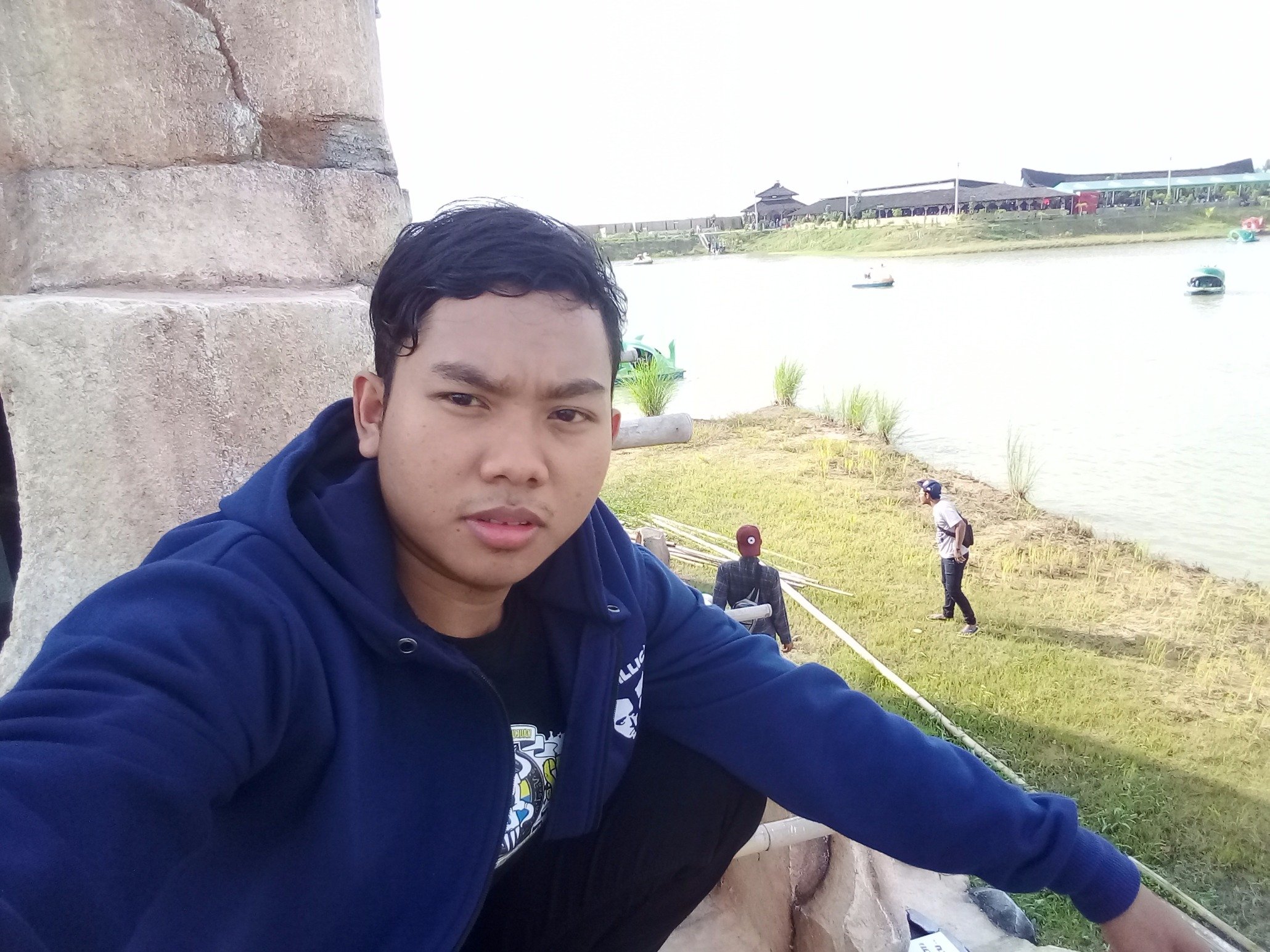Nyari Topik buat dibahas