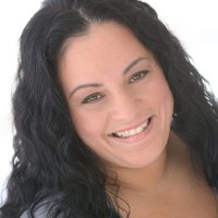 Bonnie Rios DeJesus(@LaBizzyBee) 's Twitter Profile Photo