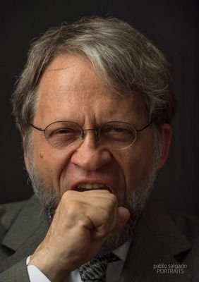 ConMockus's profile picture. Apoyamos al profe en su candidatura al Senado por la Alianza Verde