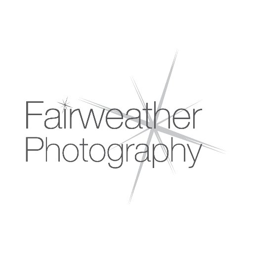 Photographer. Native French almost fully anglicised, mother of bilingual twins. A lover of weddings, people & food! #Essex #photographer