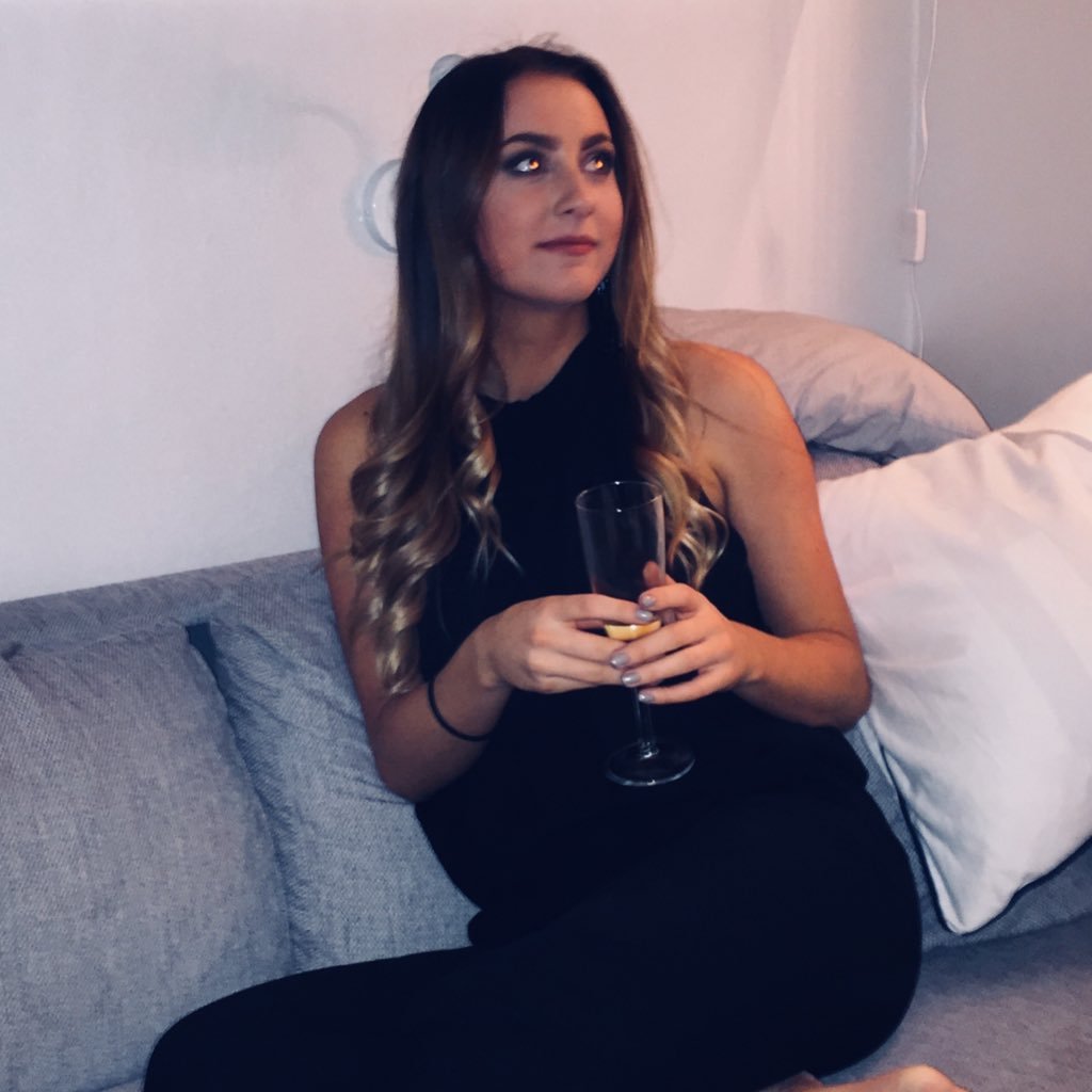moaamanda Profile Picture