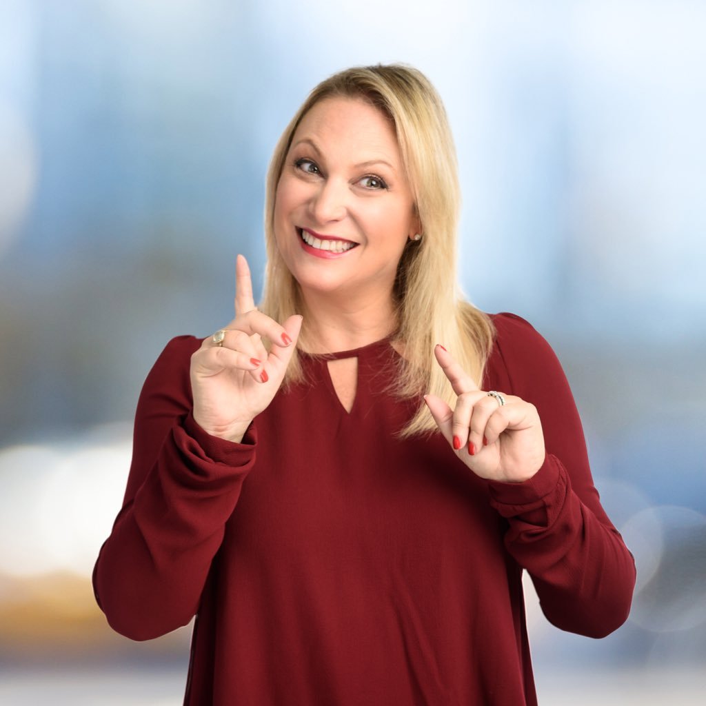 JulieShafiki's profile picture. Work hard. Love your family. Trust your friends. Laugh often. Give hugs. Drink wine.