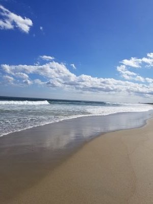 surfsun22's profile picture. me/mine