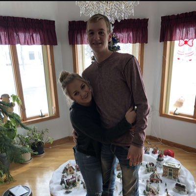 lahrhan's profile picture. Hannah Lahr