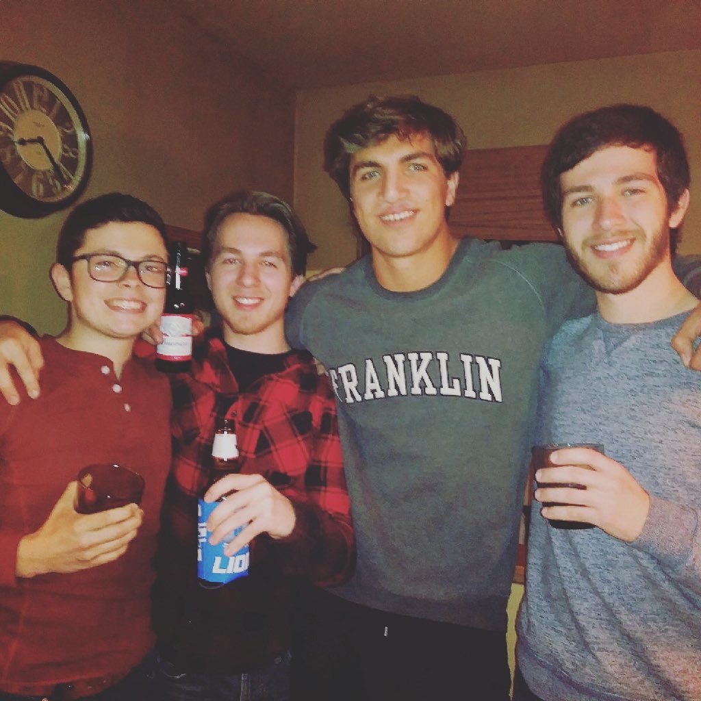 EdMango26's profile picture. 