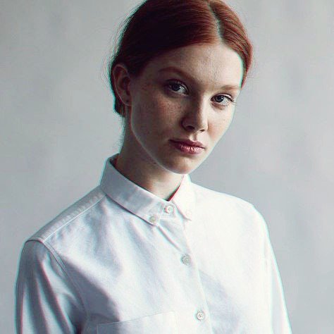 debraarkenbe_91's profile picture. "Graphic/Web Designer, Writer/Editor, Artist,  Basket Weaver"