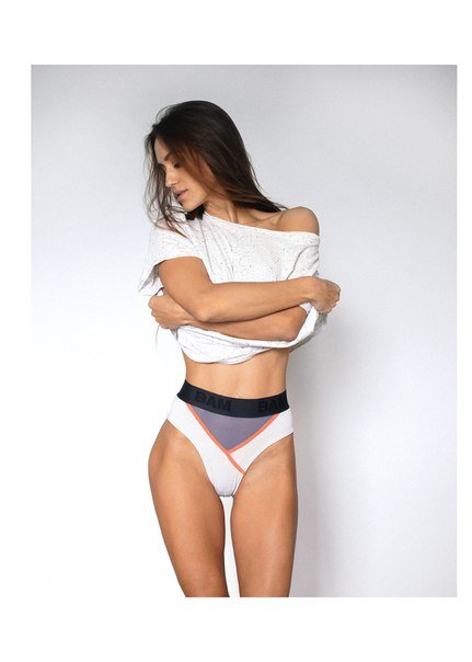 chloewynn_86's profile picture. "If crafting is your passion, then we can guide you with numerous DIYs, How-tos, Ideas, Tutorials, Patterns and Designs on all kinds of crafts, interiors!"