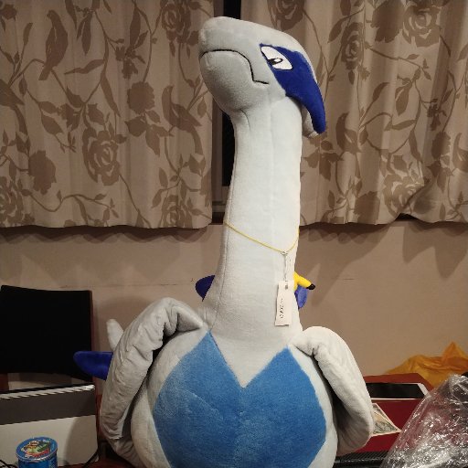 Ah_Vic's profile picture. Mostly Car/Pokemon/Digimon 主に車とアニメのぬいぐるみ