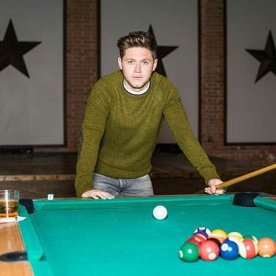 Ferss_14's profile picture. Y porfavor, no regreses cariño.