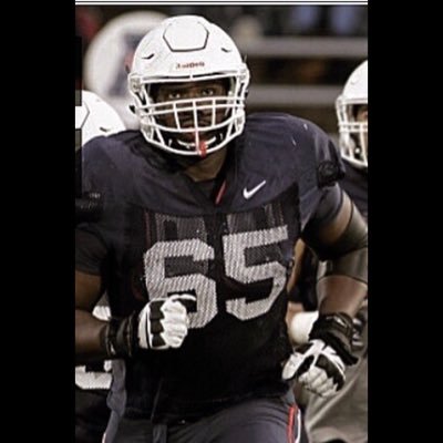 Uconn football #65 Allied Health Science Major OT/OT 🇯🇲🇯🇲