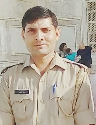 Subhash85703419's profile picture. S