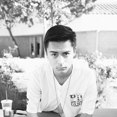 ayoitsleo_'s profile picture.