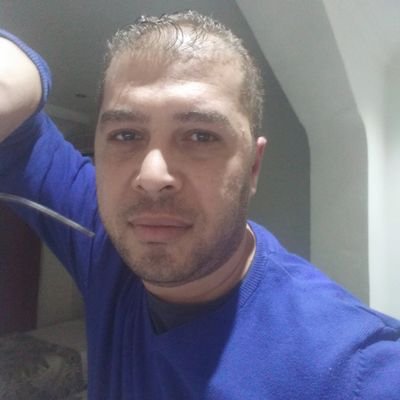 menoune_'s profile picture. 