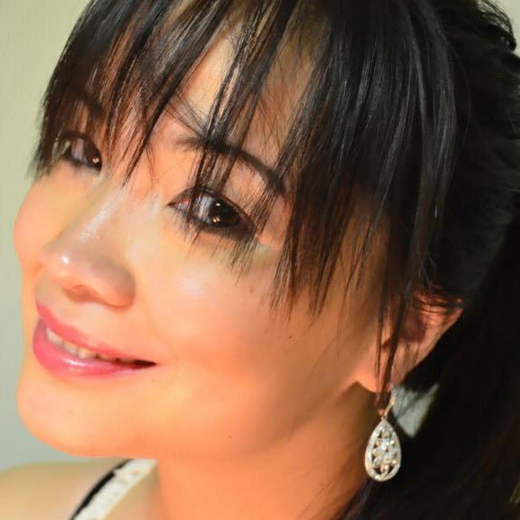 Independent Consultant of Touchstone Crystal By Swarovski