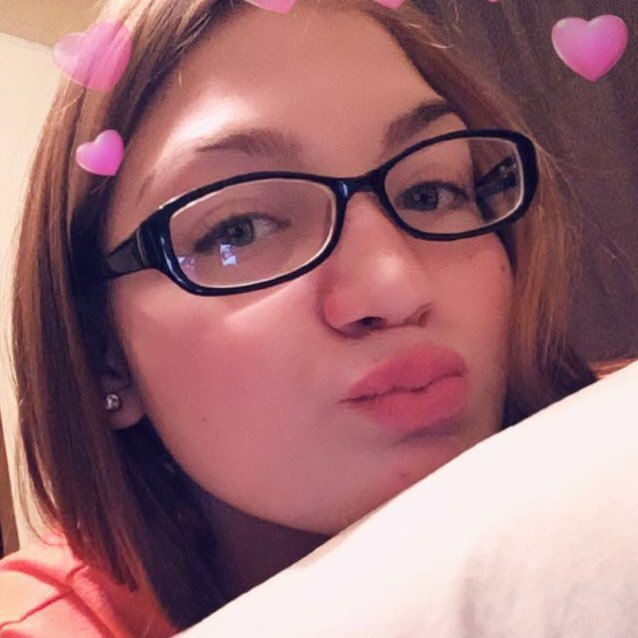 💖 insta..tiffany_simpkin... 17🥀snap:tiffyboo1220.. shenendehowa'20🎓