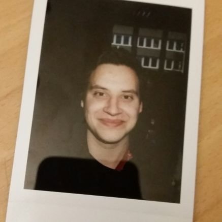 hachnibu's profile picture. 