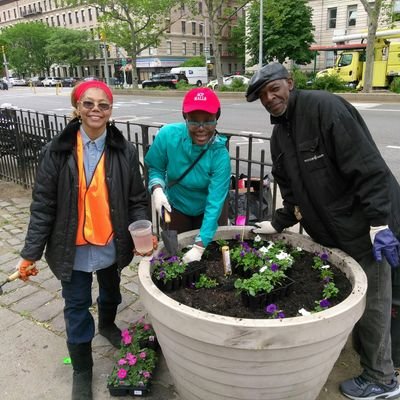 The Friends are committed to the beautification of this public green space established in 1922 and renamed in honor of A. Philip Randolph in 1947.