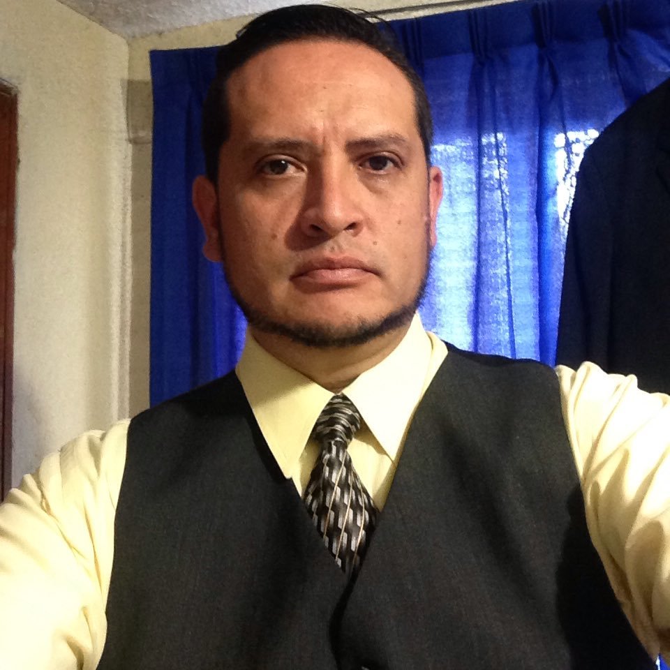 Profesional en instalación y mantenimiento a sistemas de CCTV analógico o IP. Emprendedor de microempresa, padre de familia en mis tiempos libres