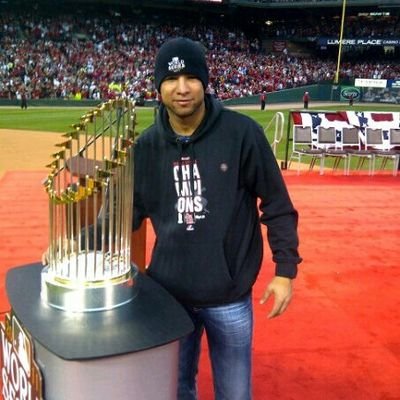 Official twitter of former @MLB pitcher @cardinals @cubs World Series Winner 2011