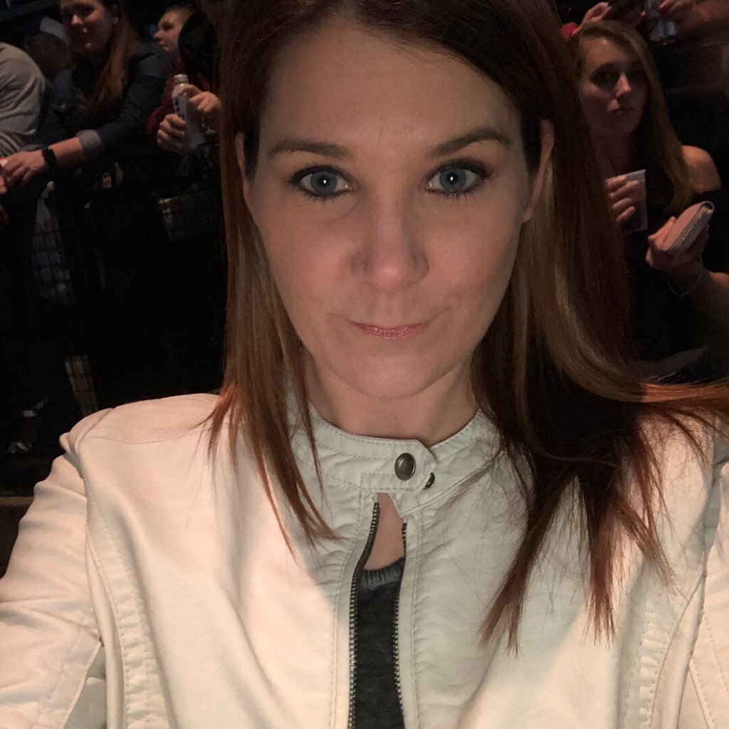 ErinBallinger's profile picture. 