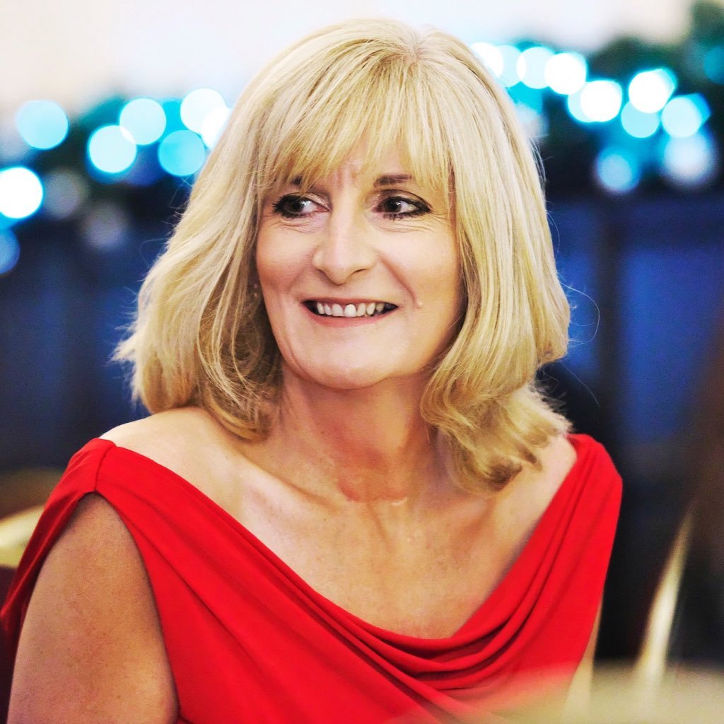 Sees opportunity everywhere. Comms business CEO, journalist and columnist. Loving life.