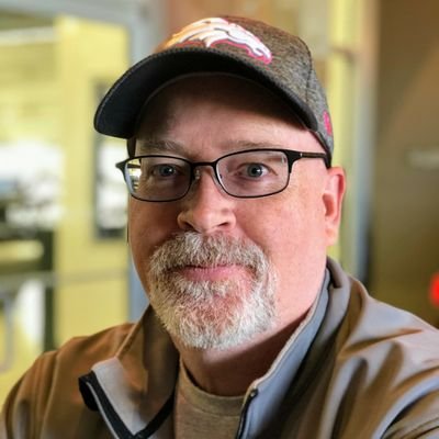 Husband. Stepfather. conservative. battling brain cancer. 2nd amendment.
OBAMACARE SUCKS💸💸. Colorado Native
go BRONCOS !!!