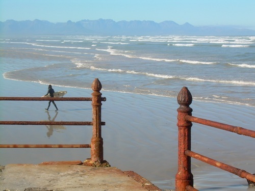 What makes living in False Bay so special? Find out here ~ tweet what you like about #FalseBay