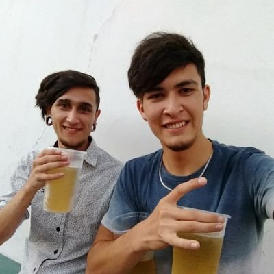 GianGodoy22's profile picture. #Olivia🙈💖
#P16💕
#Ax100😍 
#2T❤
#Piscis🐠
#18Years🍀 #LaVidaFresh🍃🍂