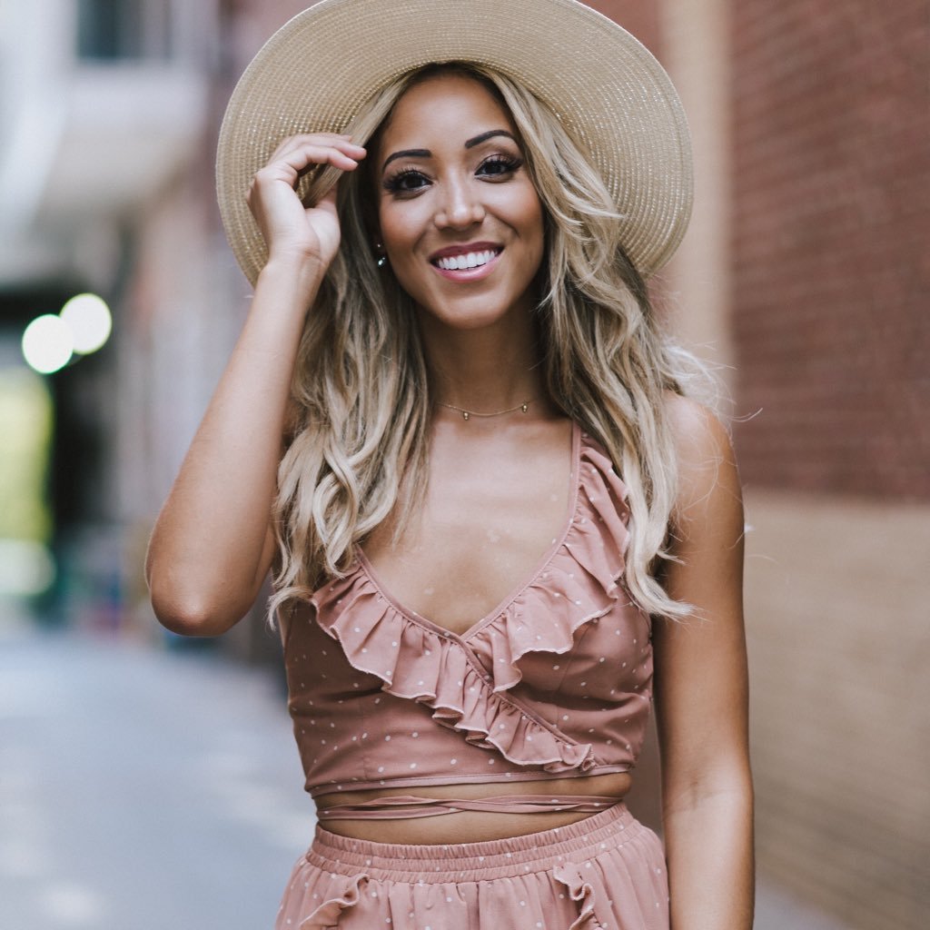 krisgianna's profile picture. Tell me something good 🧐