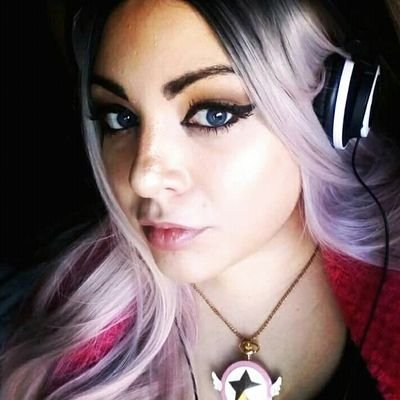 darkgata666's profile picture. jarta de hipocresía y falsedad y que en esta puta sociedad todos tengamos que pensar igual vestir igual y comportarnos igual paso del mundo