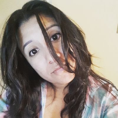 Alexandramilypr's profile picture. Futura arquitecta.🙈 
Amante de los libros. 📖
Leer es resistir. BT.
📷