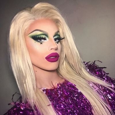 ROLE-PLAY ACCOUNT iconic Qween. sevring you bad bitch realness