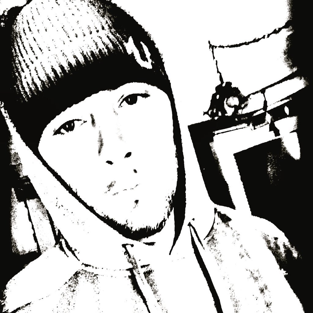 Booking: lesrosa723@gmail.com