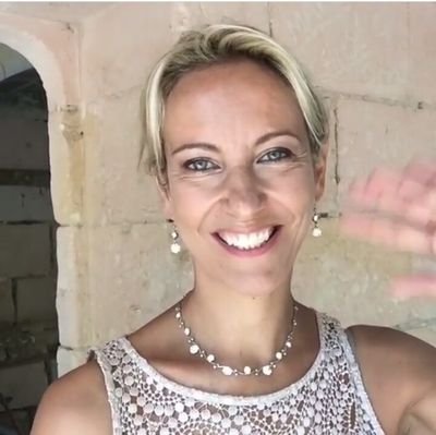 devillemalica's profile picture. Je suis personne responsable et digne de confiance, c'est tout cas nul n'est parfait
